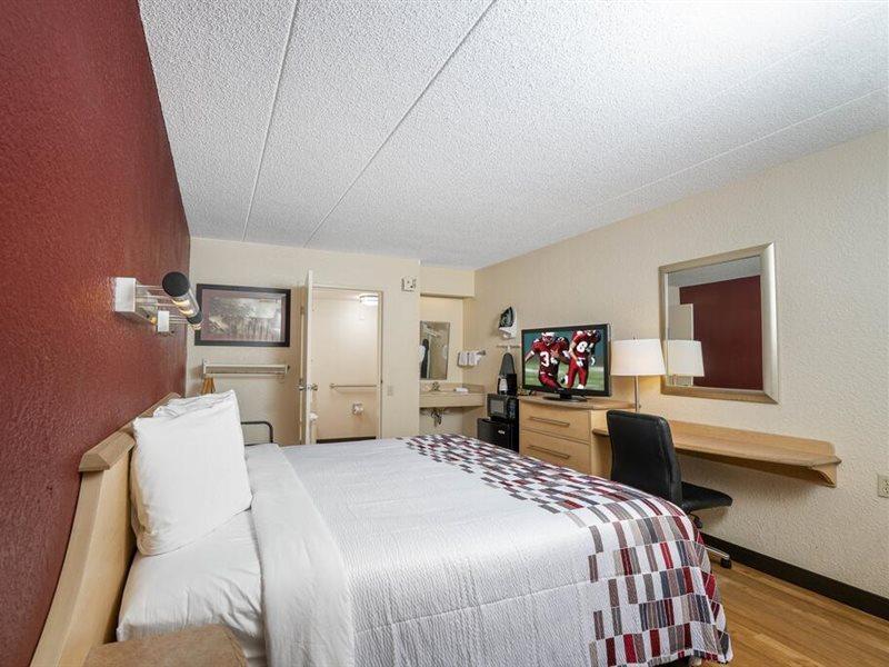 Red Roof Inn Tampa Fairgrounds - Casino Mango Kültér fotó