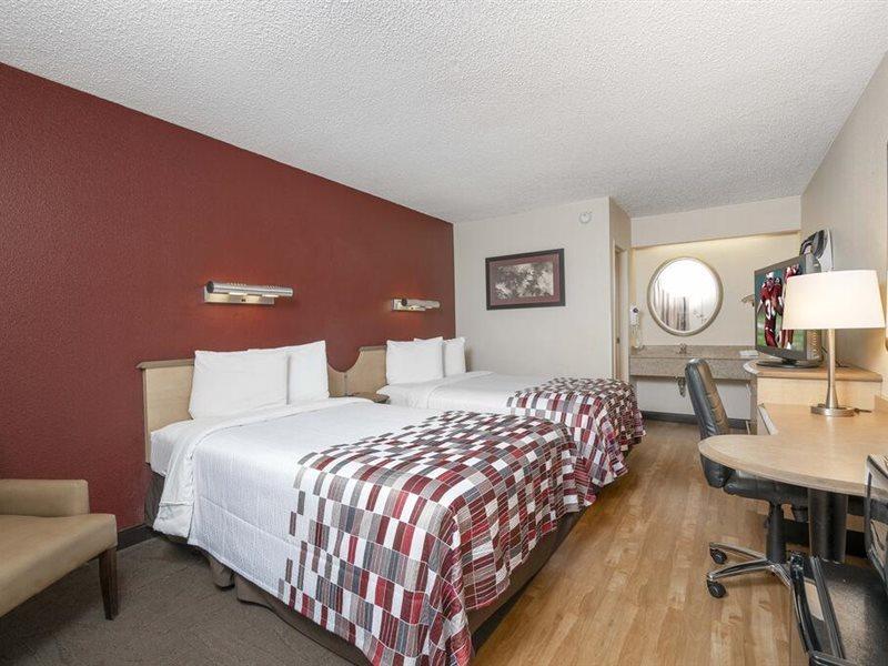 Red Roof Inn Tampa Fairgrounds - Casino Mango Kültér fotó