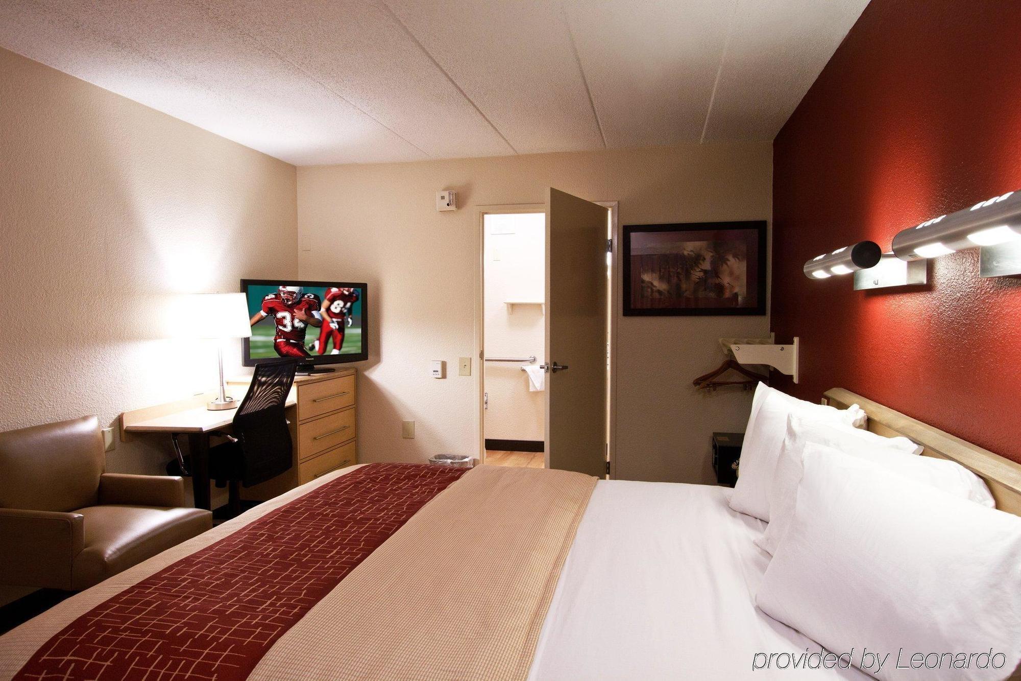 Red Roof Inn Tampa Fairgrounds - Casino Mango Kültér fotó