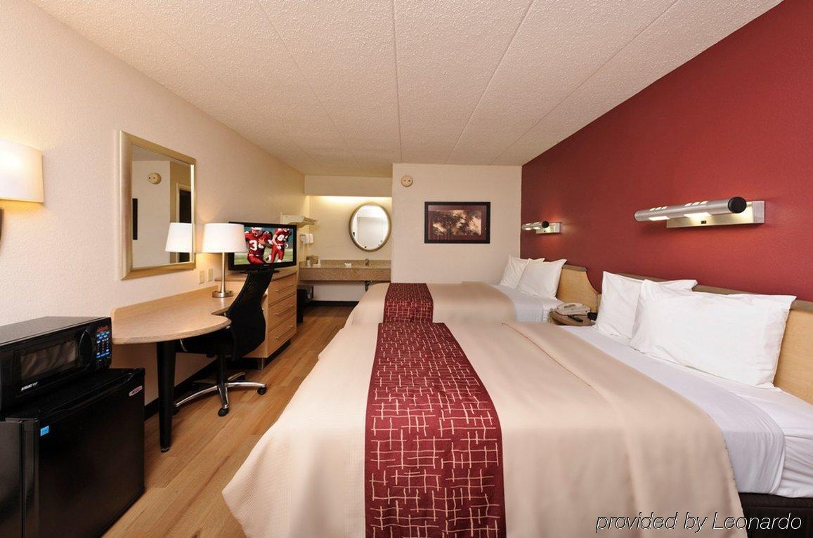 Red Roof Inn Tampa Fairgrounds - Casino Mango Kültér fotó