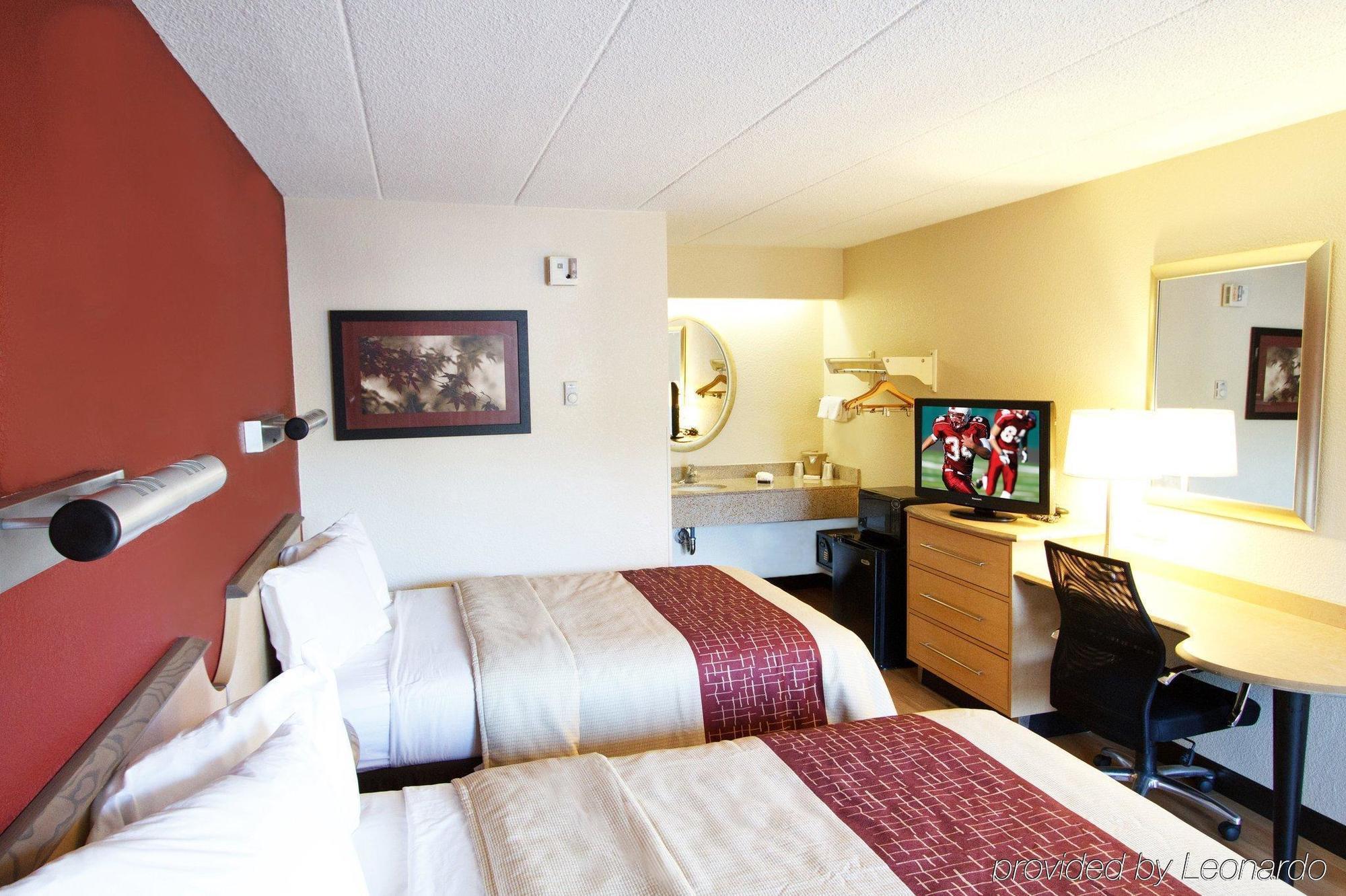 Red Roof Inn Tampa Fairgrounds - Casino Mango Kültér fotó