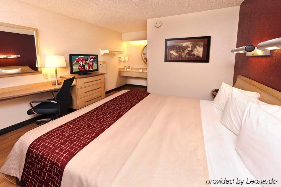 Red Roof Inn Tampa Fairgrounds - Casino Mango Kültér fotó
